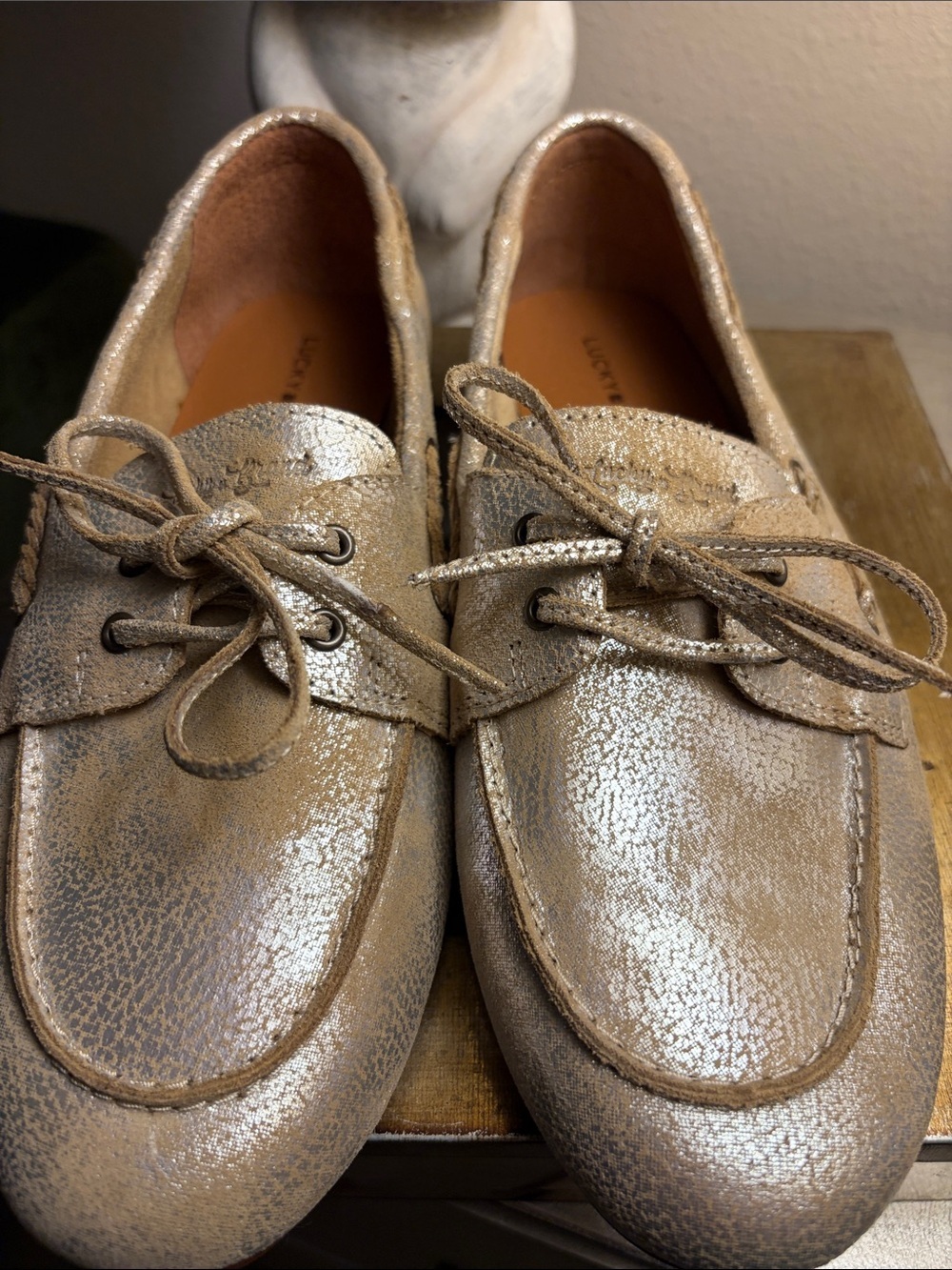 Lucky Brand leather boat shoe/ loafer metallic silver foil 8.5 NNT